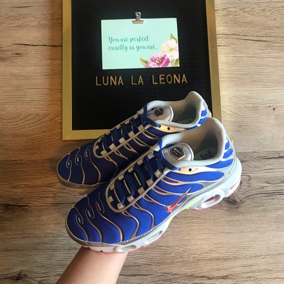 NEW Nike Air Max Plus “Ultraman” Running Shoes, CU4819-400, size 7.5 Women - Picture 3 of 11